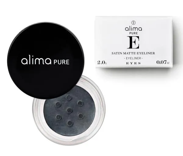 Satin Matte Eyeshadow Black