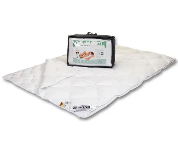 allsana TENCEL® Klimafaser 4-Jahreszeitendecke 135x200 cm allsana TENCEL® Klimafaser 4-Jahreszeitendecke 135x200 cm