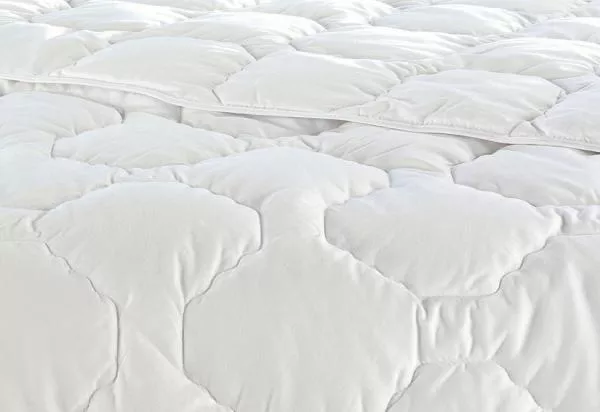 Baumwoll- Leichtsteppbett Summerline 155x220 cm